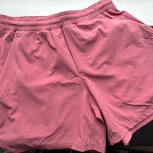 Lululemon 5” Pace Breaker Short